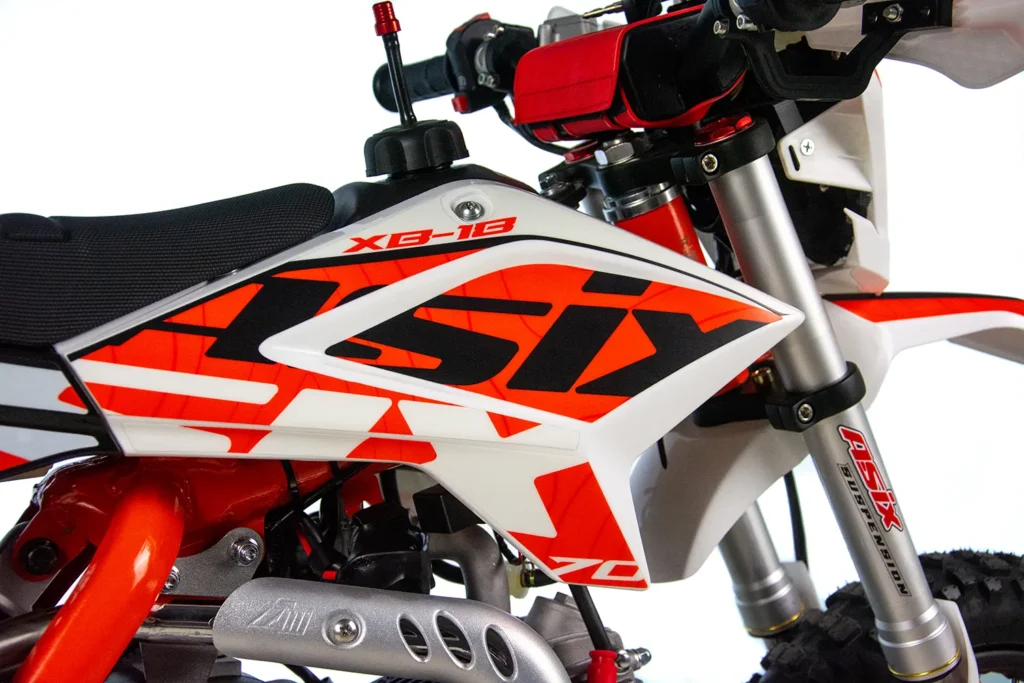 cross-asixmotors-xb-18-8