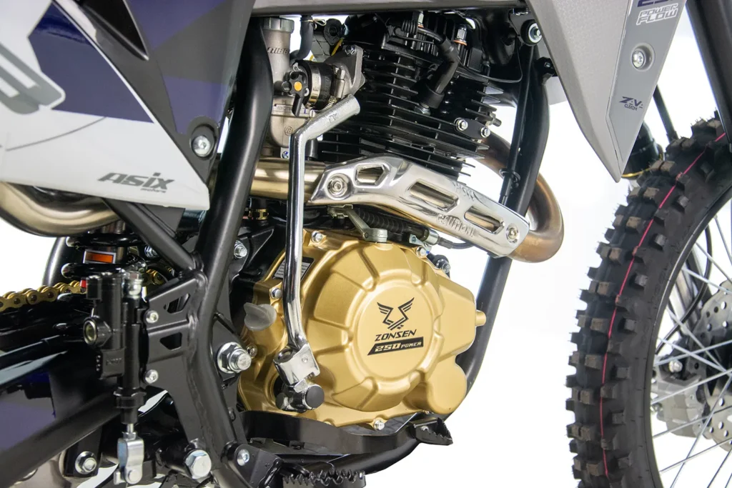 cross-asixmotors-xb-83-5